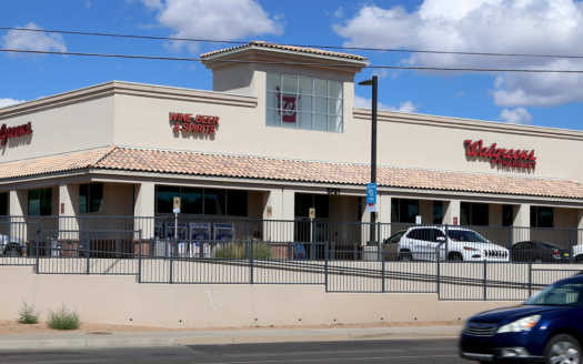 Santa Fe, NM Walgreens Storefront