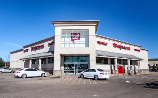 Houston, TX Walgreens Storefront Photo