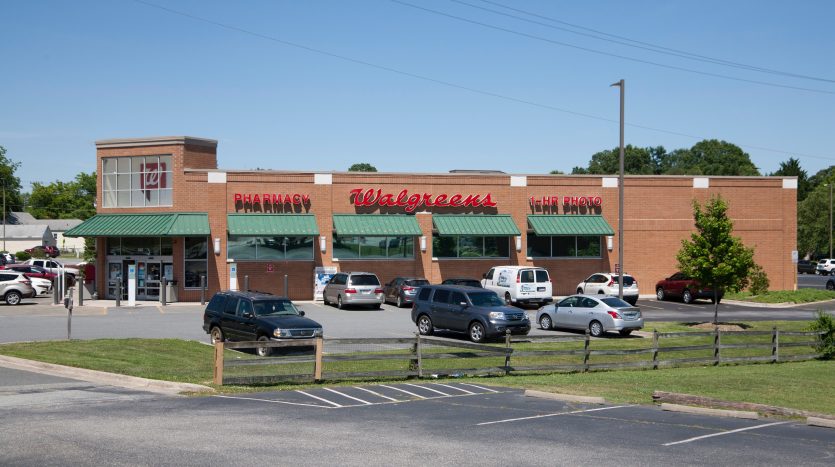 Kernersville, NC Walgreens Storefront